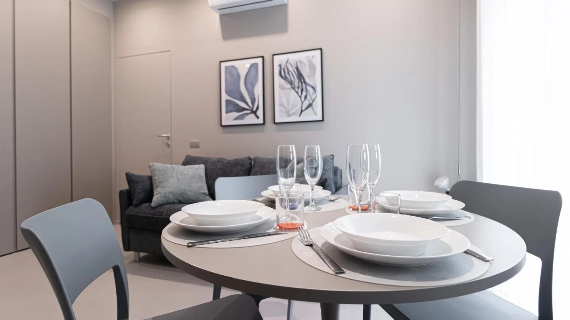 Italianway - Maderno 4 Apartment Milan